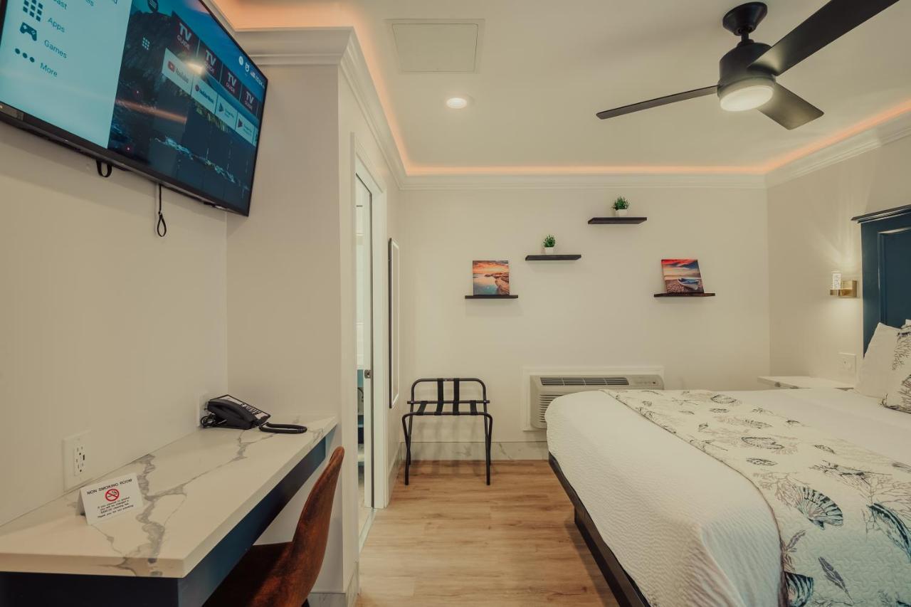 Blufftop Inn & Suites - Wharf/Restaurant District 모로베이 외부 사진