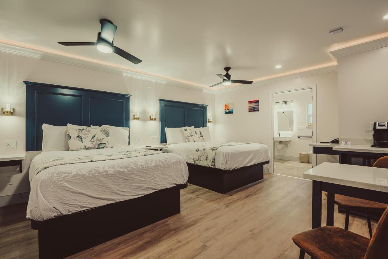 Blufftop Inn & Suites - Wharf/Restaurant District 모로베이 외부 사진