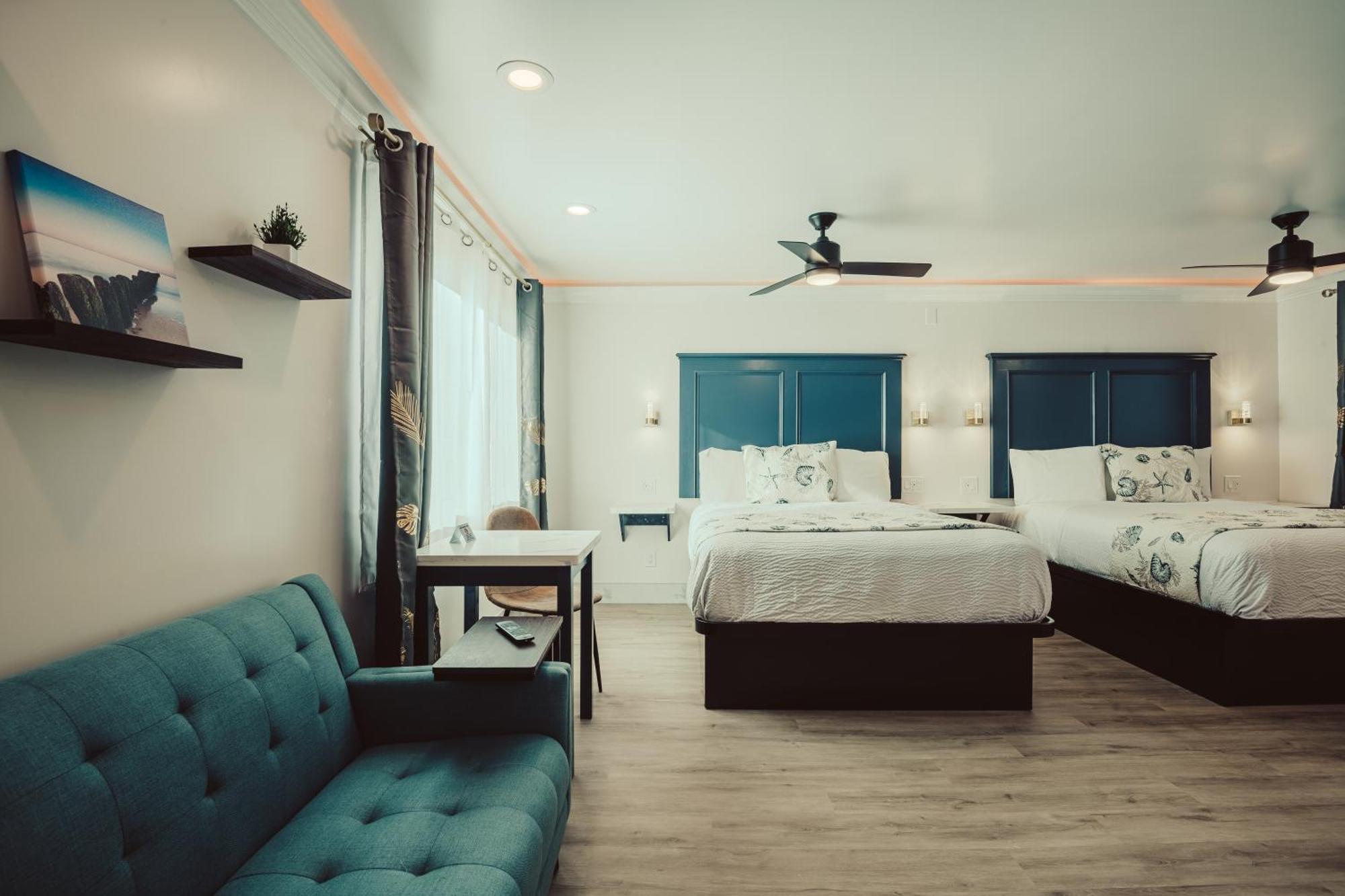 Blufftop Inn & Suites - Wharf/Restaurant District 모로베이 외부 사진