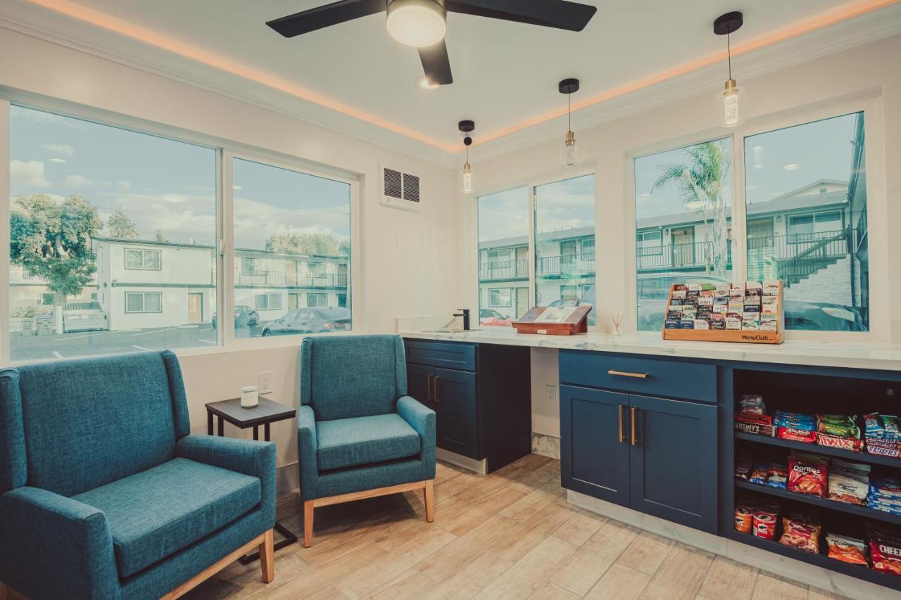 Blufftop Inn & Suites - Wharf/Restaurant District 모로베이 외부 사진