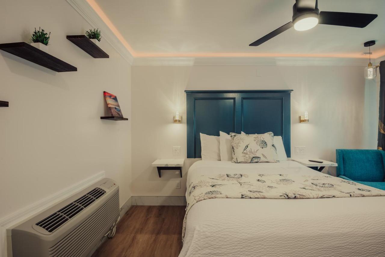 Blufftop Inn & Suites - Wharf/Restaurant District 모로베이 외부 사진